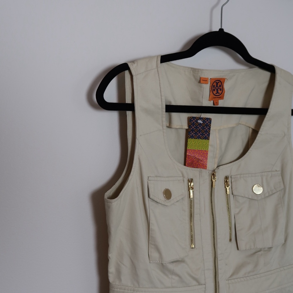 Tory Burch Utility Cargo Vest. (Authentic)